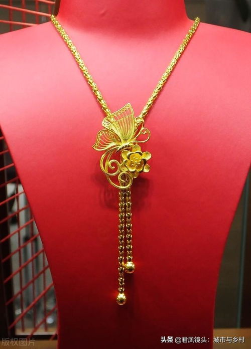 湖北宜昌珠寶首飾店 黃金飾品琳瑯滿目，龍鳳呈祥與美發飾品銷售新趨勢